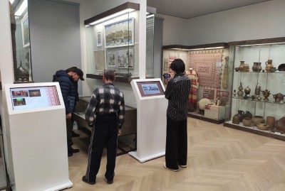 �����������