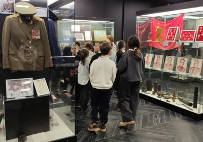 �����������