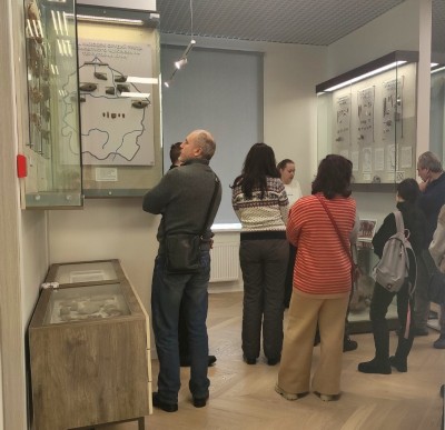 �����������