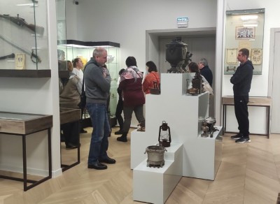 �����������