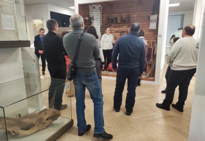 �����������