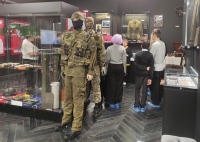 �����������