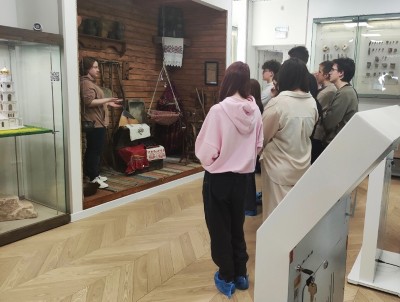 �����������