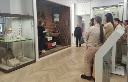 �����������